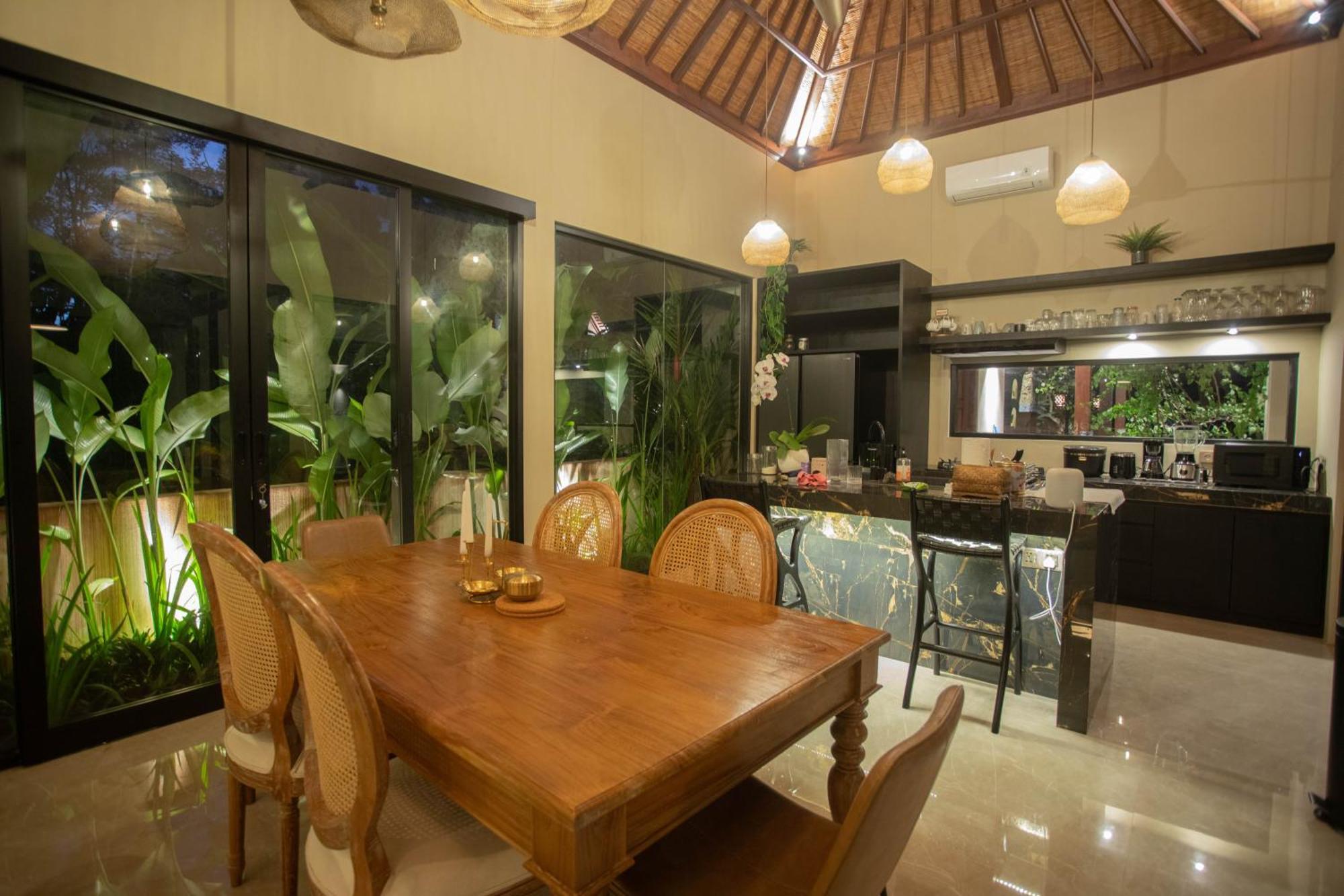 Adi Laxmi Villa Ubud Exterior foto